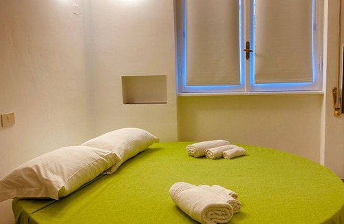 Corso dei Mille - Sant'Erasmo Bed & Breakfast | Antadia B&B