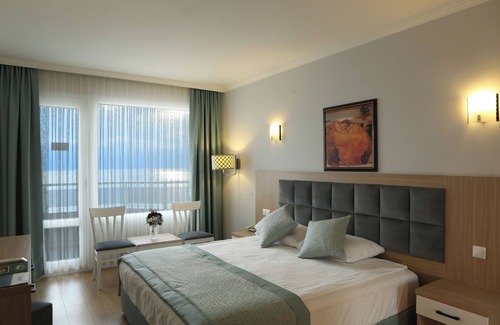 Eski Lara Hotel | Antalya Adonis Hotel