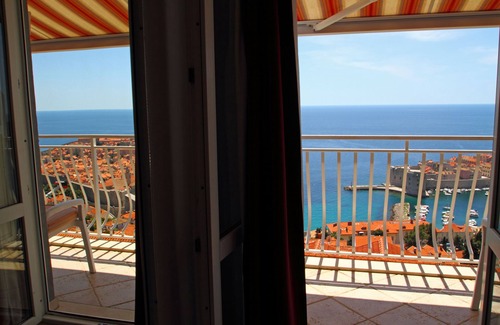 Ploce Apartment | Ante