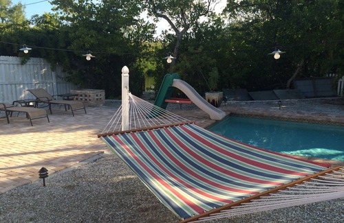 Ilexhurst House | Anthony Beach Cottages - Bare Feet Retreat - 2 bedroom pool cottage - Sleeps 6