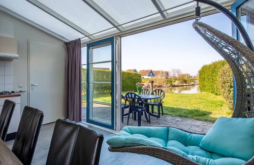 Hoofdplaat House | Antibes 234 - Kustpark Village Scaldia - Detached holiday home directly at the lake with spacious garden