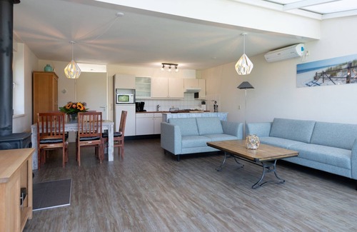Hoofdplaat House | Antibes 258 - Kustpark Village Scaldia - Detached holiday home directly at the lake with spacious garden