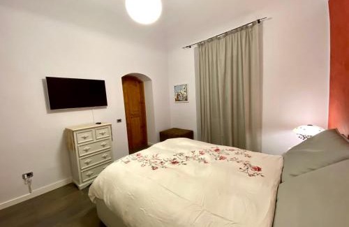 Fermo Apartment | “Antica Dimora” Esclusivo Appartamento(100MQ)