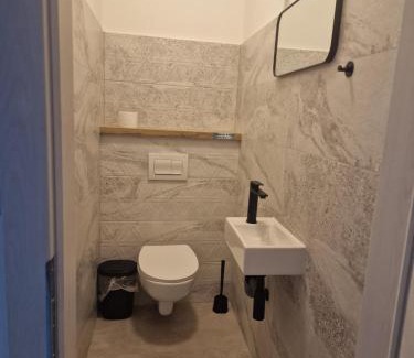 Postojna House | Antica Dolina