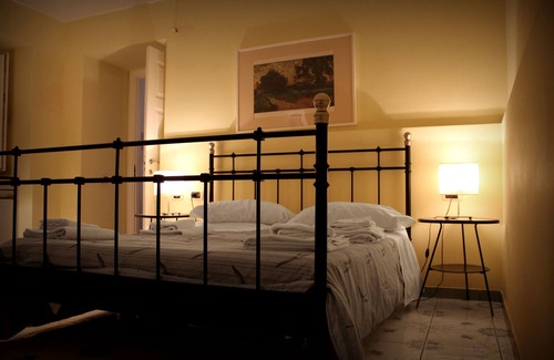 Meta House | Antica Residenza la Vela