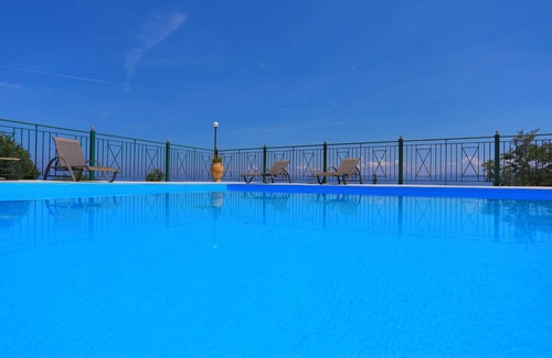Koutsi Apartment | Antigoni Villa Ena in Longos