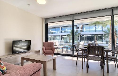 Mar de Cristal Apartment | Antilia Terraces Apartment - 1809