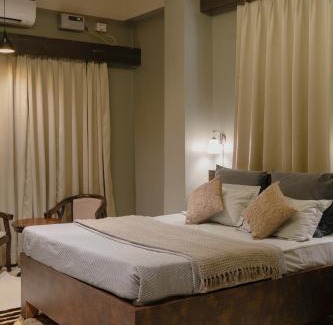 Sualkuchi Apartment | Antilla By Alhanney