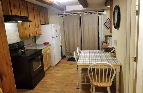 Ashland House | Antique Apartment in the Heart of the Lakes Region