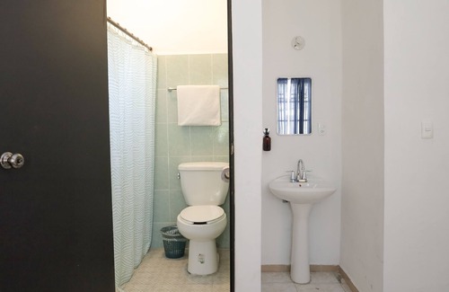 Monterrey House | ANTIQUE Guest House Fundidora