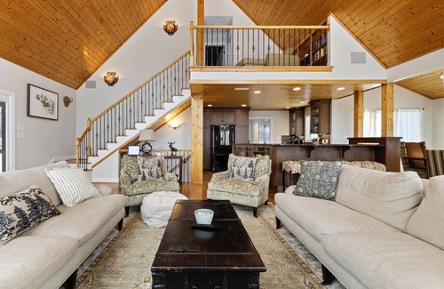 Pedlars Edge Condo | Antlers Aweigh with Wintergreen Advantage