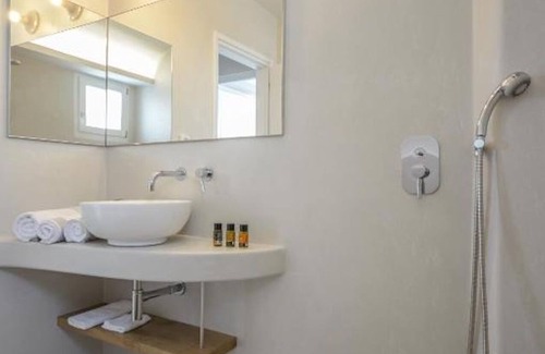 Old Town Naxos Hotel | Antony Suites Deluxe Suite