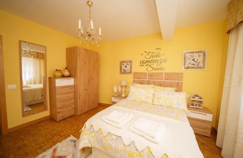 Chantada Apartment | Antoxos Sacra Home II