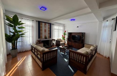 Nuwara Eliya Hotel | Aoki Resort Nuwaraeliya