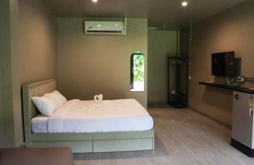 Tha Kradan Resort | Aomkod Erawan อ้อมกอดเอราวัณ