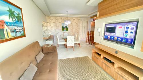 Ingleses Norte House | Apê c/3 dorms, piscina e 1 quadra da praia