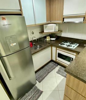Ingleses Norte House | Apê c/3 dorms, piscina e 1 quadra da praia