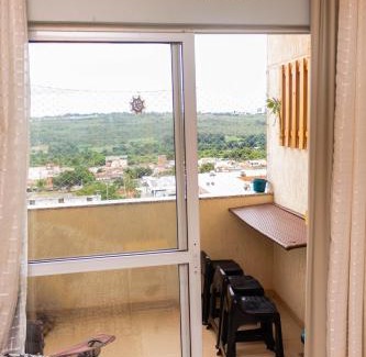 Samambaia Apartment | Apê Família Feliz - Lazer e Conforto com Varanda - Até 5P