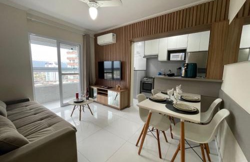 Caicara Apartment | Apê Pé na Areia, Vista Mar com Varanda Gourmet e Wi-Fi Rápido - Caiçara Praia Grande