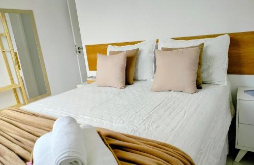 Aruanda Apartment | Apê Prime Confort 2 quartos com ar, vista piscina - a 6min da praia de Aruana