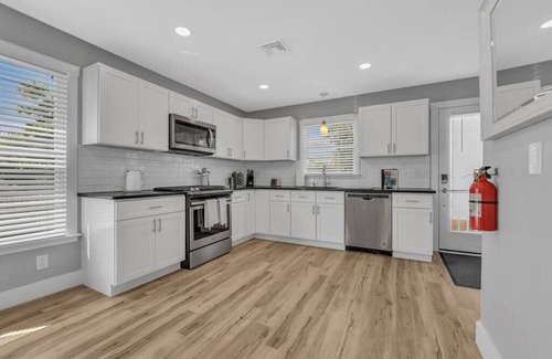 Asbury Park House | AP 3 Bd Apt 2 BLKS to BEACH, Parking and BBQ!