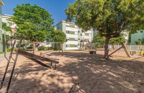 Tres Vendas Apartment | AP familiar com parquinho perto do centro