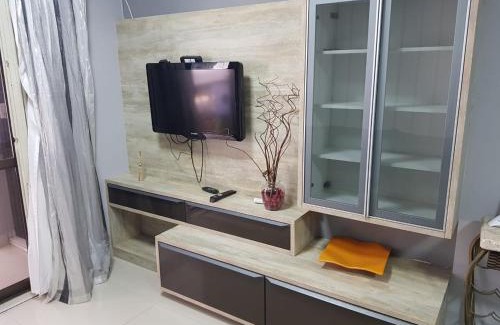 Castelo Branco Apartment | Ap rua 255 Meia Praia Itapema 10 metros Mar