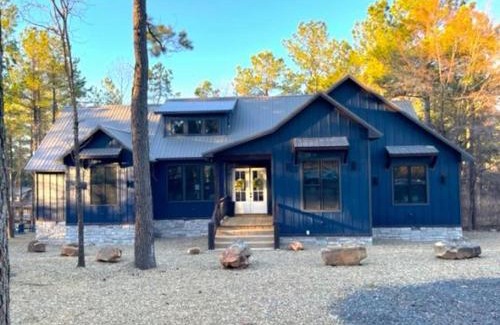 Broken Bow House | Ap`s Landing