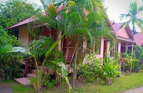 Haad Yao House | Apache Bar Haad yao
