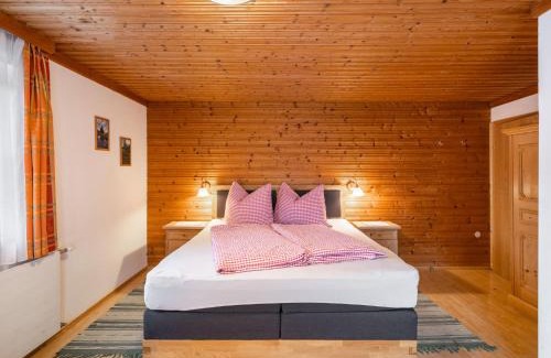 Saalfelden am Steinernen Meer Apartment | Apartment Sommerstein by Interhome