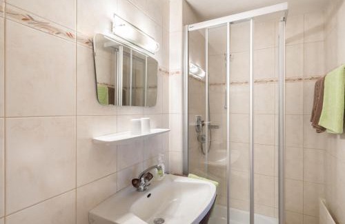 Saalfelden am Steinernen Meer Apartment | Apartment Sommerstein by Interhome