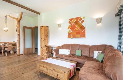 Saalfelden am Steinernen Meer Apartment | Apartment in Saalfelden near Ski Areas