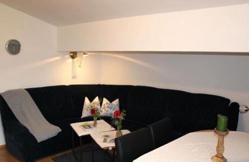 Saalfelden am Steinernen Meer Apartment | Apartment in Saalfelden near Ski Slopes