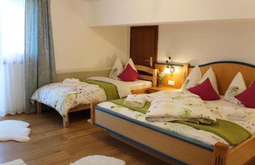 Saalfelden am Steinernen Meer Apartment | Apartment in Saalfelden near Ski Slopes