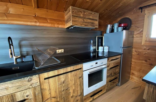 Saint-Marcel Apartment | Apartment Saint-Martin-de-Belleville, 4 bedrooms, 8 persons