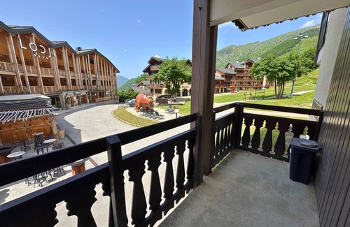 Saint-Martin-de-Belleville Apartment | Apartment for 5, 48m², 2 bedrooms, ski-in/ski-out, with WiFi