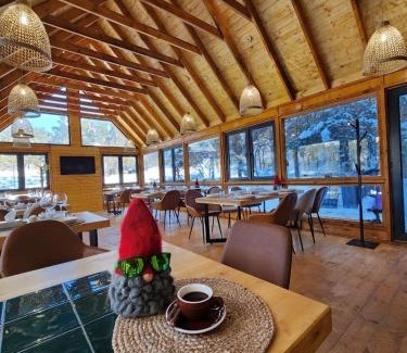 Artashavan Hotel | Aparan Park