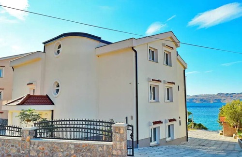 Cesarica Apartment | Aparman Adriatik 1