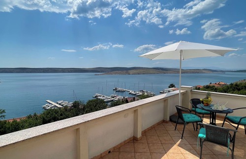 Jadranovo Apartment | Aparment More