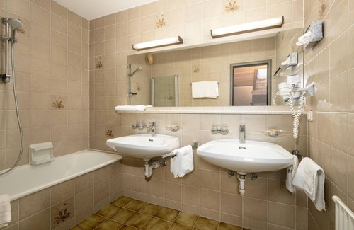 Altfinkenstein House | Apartment - Finkensteiner Hof, Dion Hotels & Resorts Gmbh
