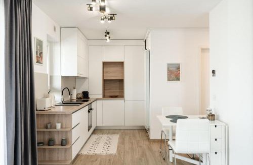 Tractorul Apartment | Apart B&V 701 Coresi - Luxury Mountain Haven