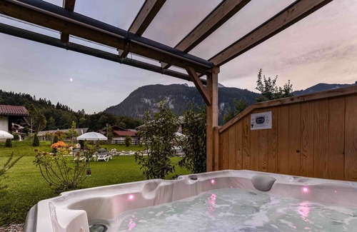 Konigssee Apartment | Apart-chalet Watzmann, 1-2 Personen, 65 qm, Maisonette, Balkon und Terrasse