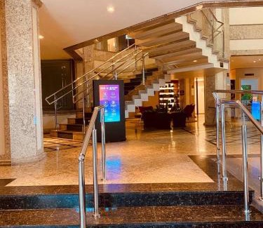 Atiradores Hotel | Apart-hotel, piscina, TV a cabo, academia