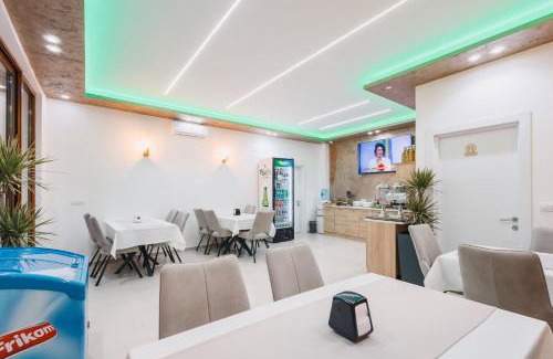 Ulcinj Apartment | Apart-Hotel President