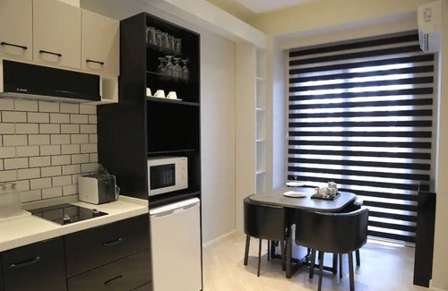Dushanbe Apartment | APART-HOTEL Suzani (Deluxe Unit 5)