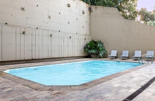 Copacabana Apartment | Apart-Hotel with Pool in Copacabana | PI 500/307