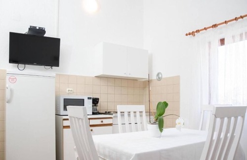 Sibinj Krmpotski Apartment | Apartments Sanja (67941-A4) - Klenovica (Novi Vinodolski)