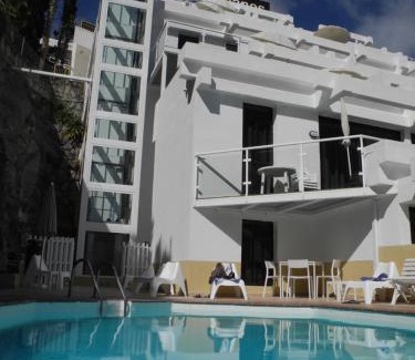 Puerto Rico Apartment | Apartamentos Los Mocanes