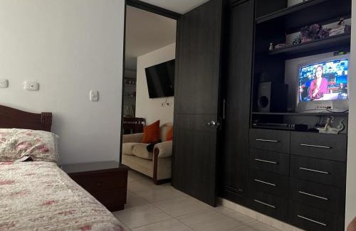 Ibague Apartment | Aparta estudió independiente cerca a la concha acústica (central)