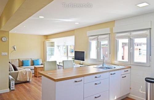San Vicente de la Barquera Apartment | Apartamento Marejada - Para amantes de la luz y las casas acogedoras